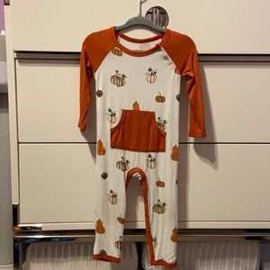 Kyte Baby
Long All Pumpkin
12-18 Months